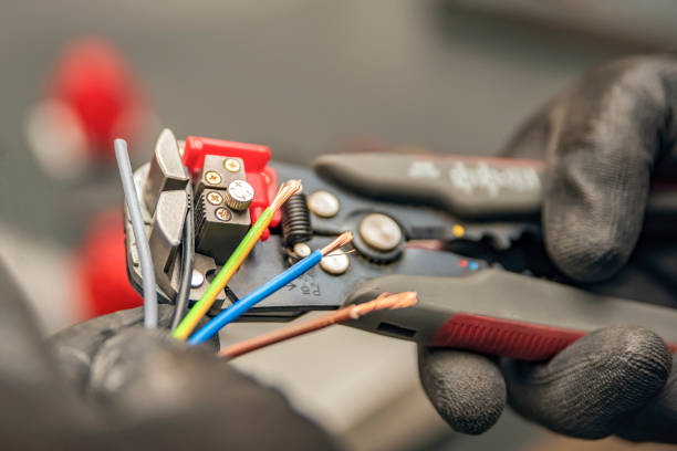 Best Electrical Outlet Repair  in Clarkston, WA